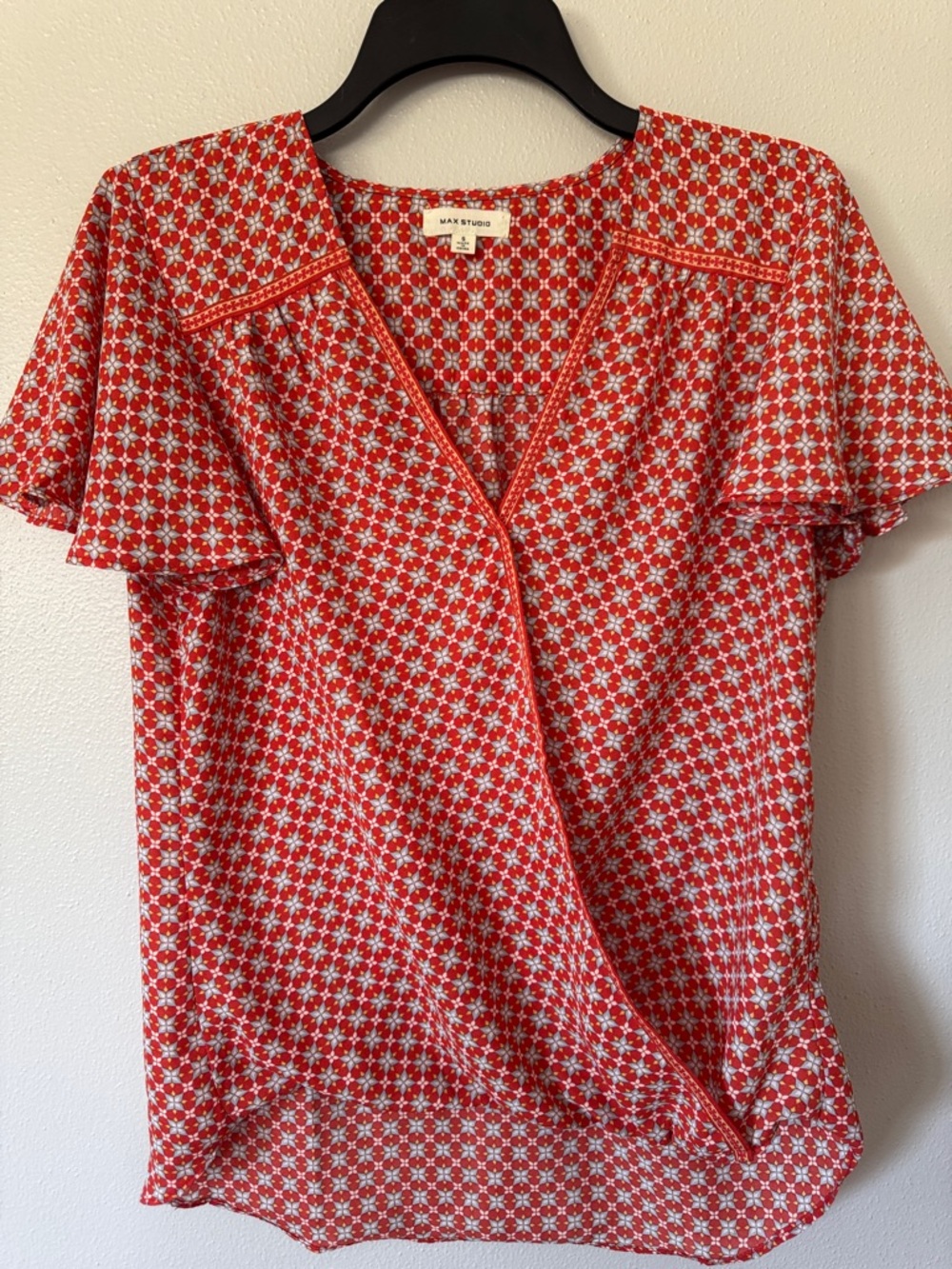 Max Studio Red & White Floral Print Wrap Blouse